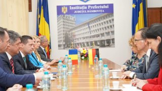 Ambasadorul Germaniei în România, E.S. dr. Peer Gebauer, a vizitat ieri Dâmbovița